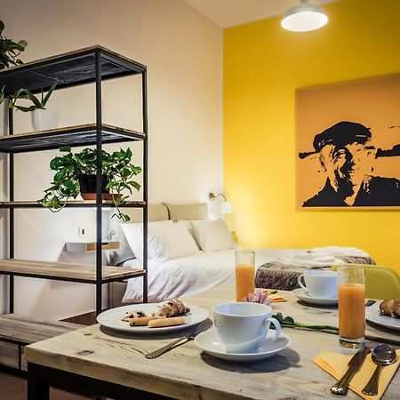 Palazzo Marigliano - Serviced Apartments Napels Kamer foto