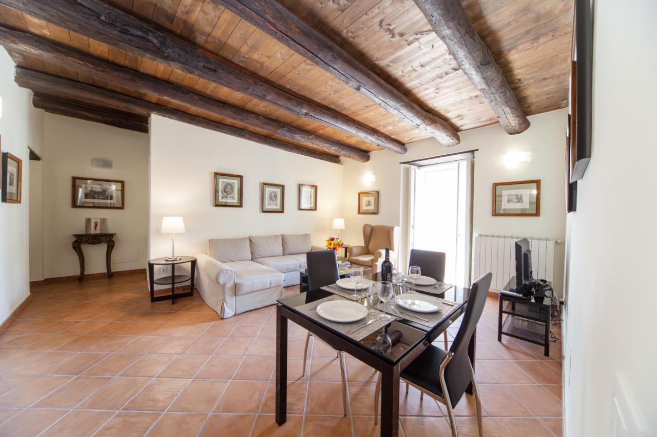 Palazzo Marigliano - Serviced Apartments Napels Buitenkant foto