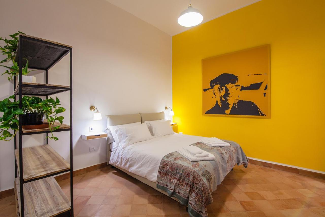 Palazzo Marigliano - Serviced Apartments Napels Buitenkant foto