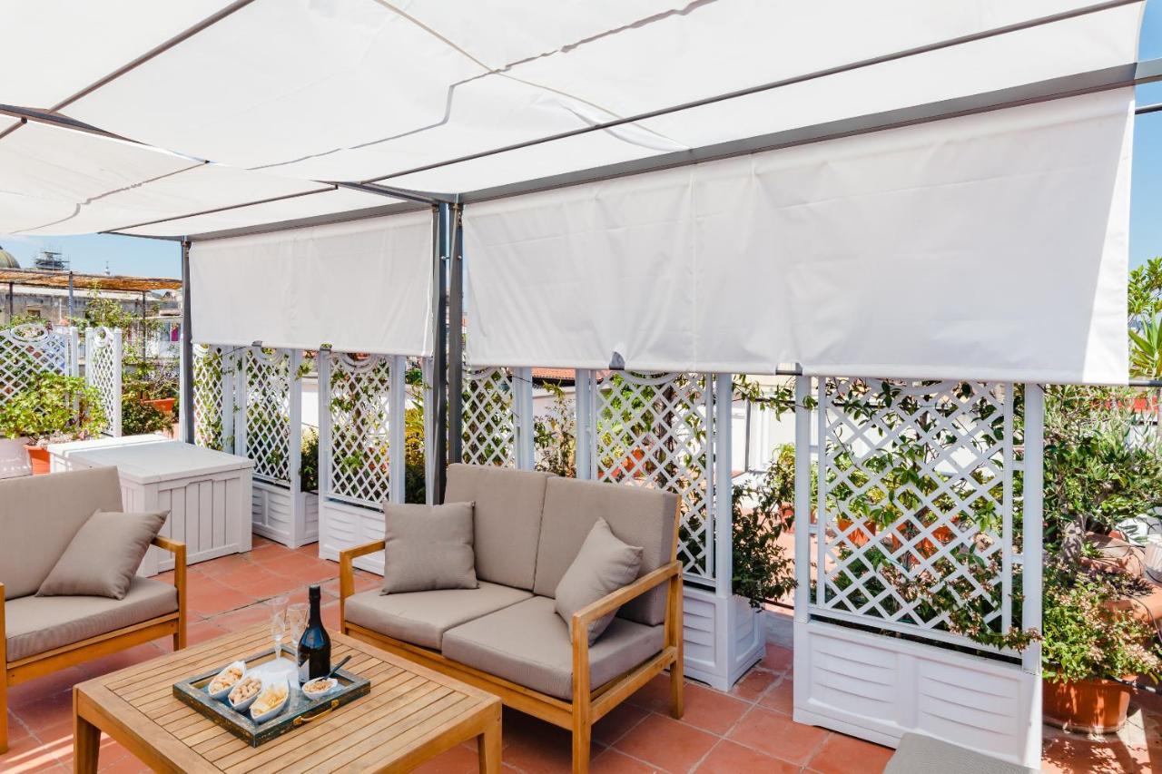 Palazzo Marigliano - Serviced Apartments Napels Buitenkant foto